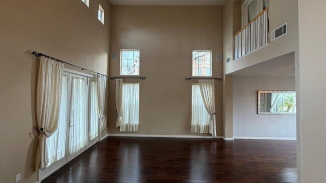 Photo - Concord! Beautiful Crystal Ranch home, 5 bedroom 3.5 baths, 3200 sq ft.