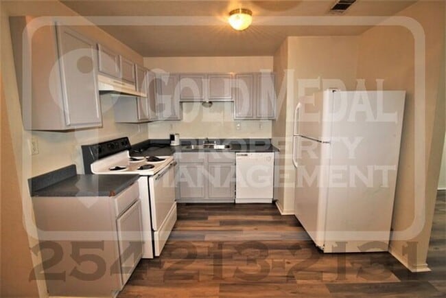 Photo - 3402 Barcelona Dr