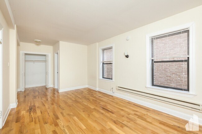 Photo - 1325 N Dearborn St Unit 607