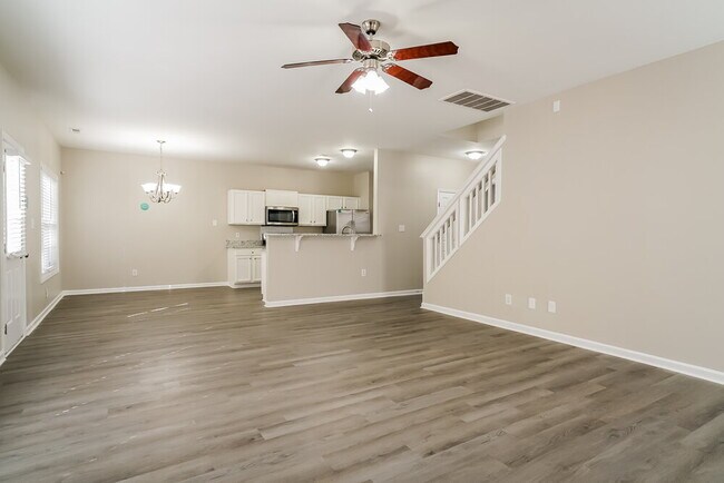 Photo - 8039 Marsh Hollow Dr