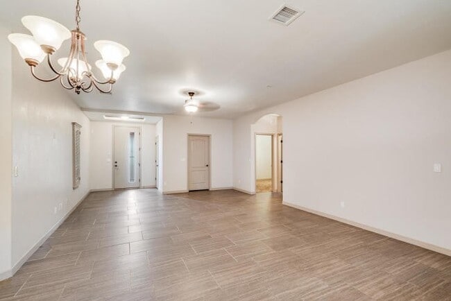 Photo - East El Paso 3bed/2bath Refrig A/C in Gated Community with Pool Access!