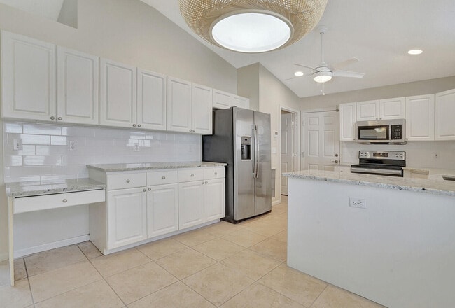 Photo - 1022 Island Manor Dr