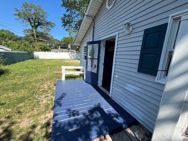 Building Photo - 32 Wintergreen Dr Unit 1 Rental