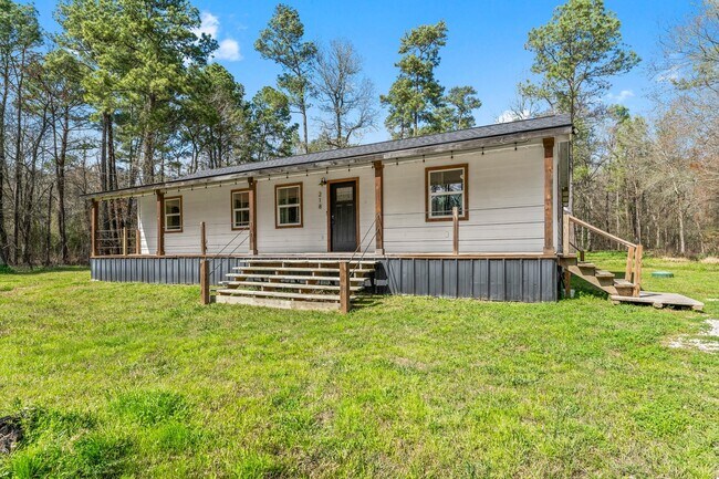 Photo - 218 Hall Dr S