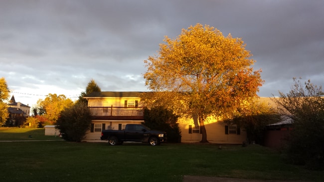 Photo - 7057 St John Rd House