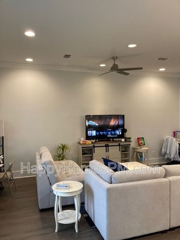 Photo - 3129 Sturbridge Rd