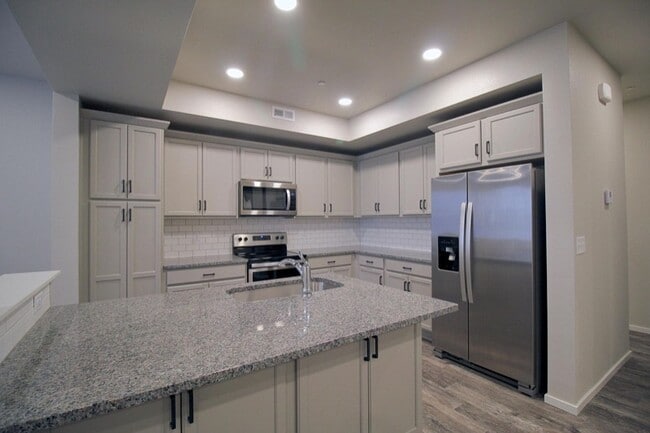 Photo - 321 Skyraider Way