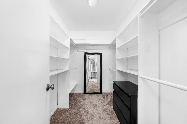 Photo - 4843 Collwood Blvd