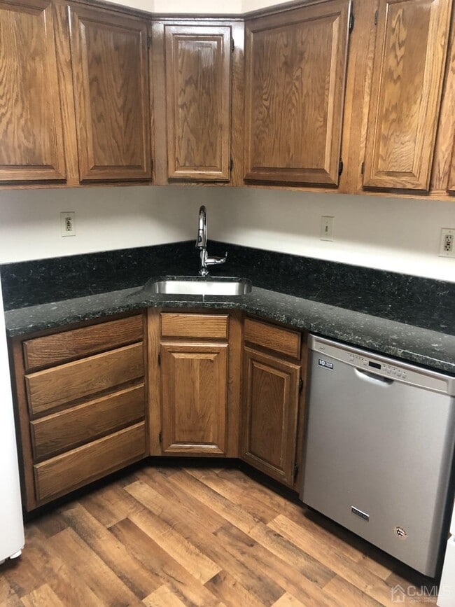 Photo - 1019 Ravens Crest Dr