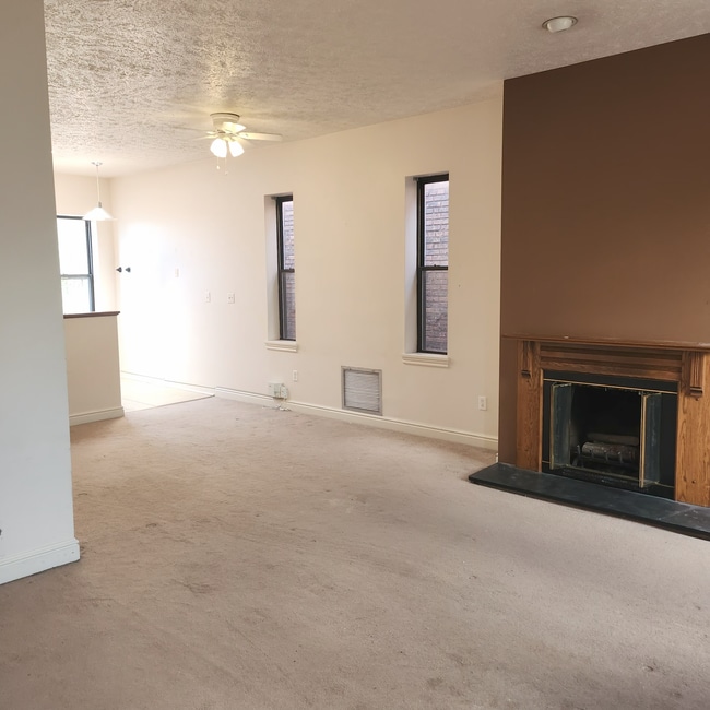 Photo - 1304 Liverpool St Unit 3