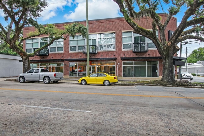 Photo - 2514 Abercorn St