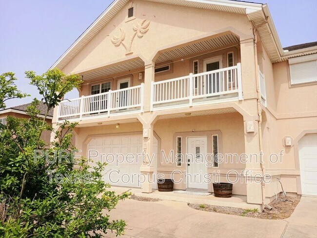 Photo - 162 Whiteley Dr