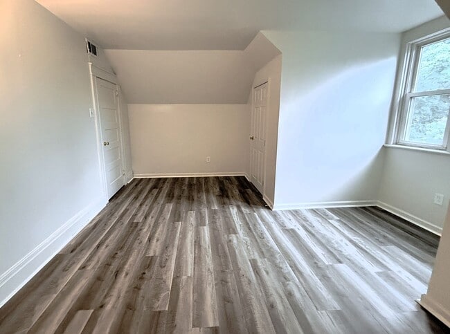 Photo - Highland Park - Apartments For Rent In Pittsburgh Unit 3