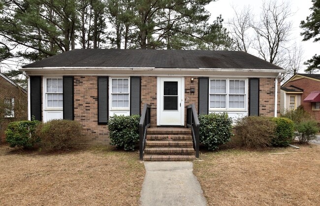 Building Photo - 227 Clayton St