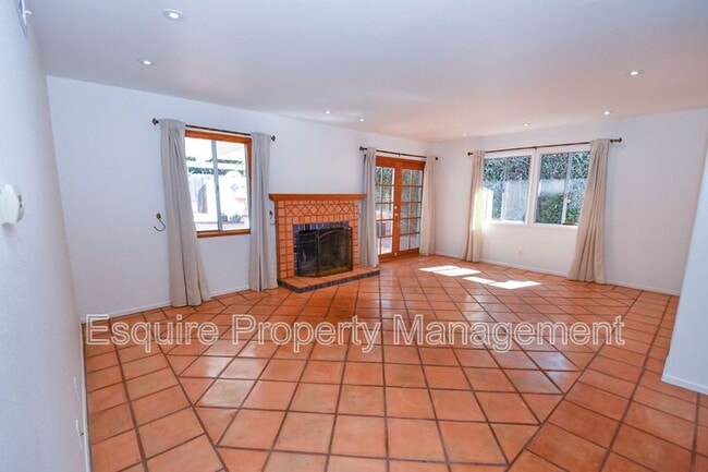 Photo - 298 Glenwood Ave