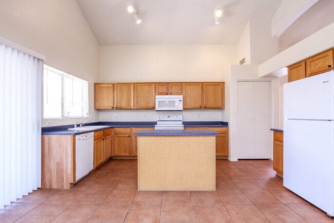 Photo - 14711 W Ely Dr