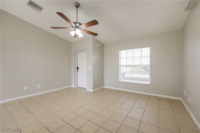 Photo - 2302 Loraine Ave S