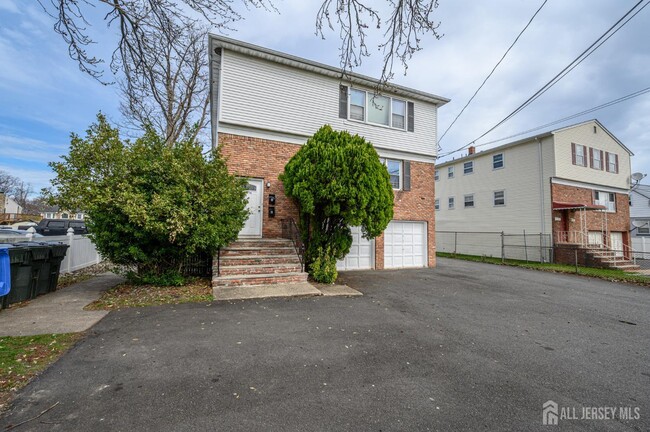 Building Photo - 796 Inman Ave Unit 1