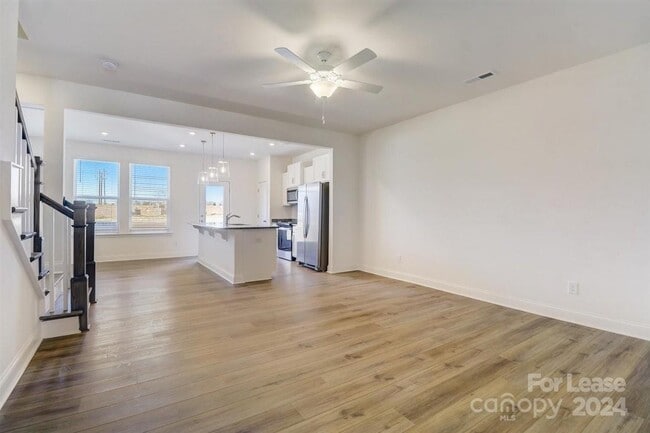 Photo - 3853 Hayden Ln
