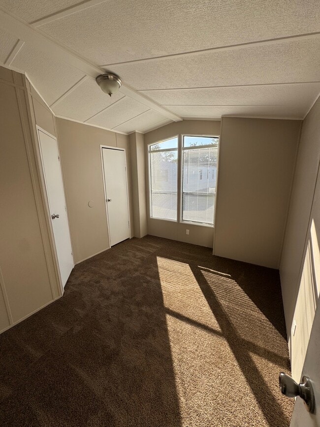 Photo - 1617 Linares Way