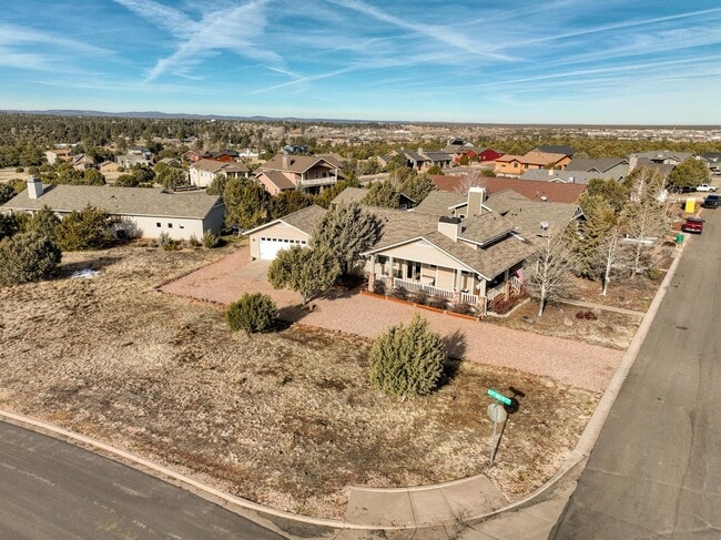 Photo - 600 S Ridge Dr