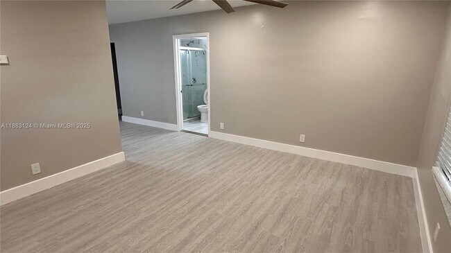 Photo - 216 NW 12th St Unidad A-B