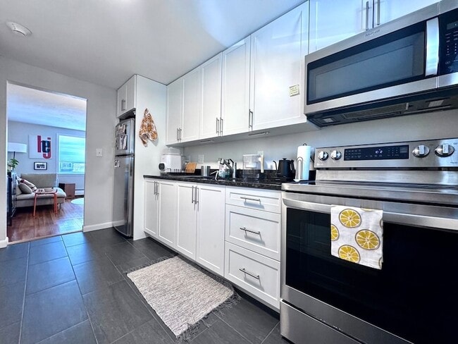 14 Vinal St Unit 1