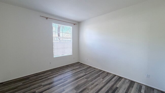 Photo - 10878 Sabre Hill Dr