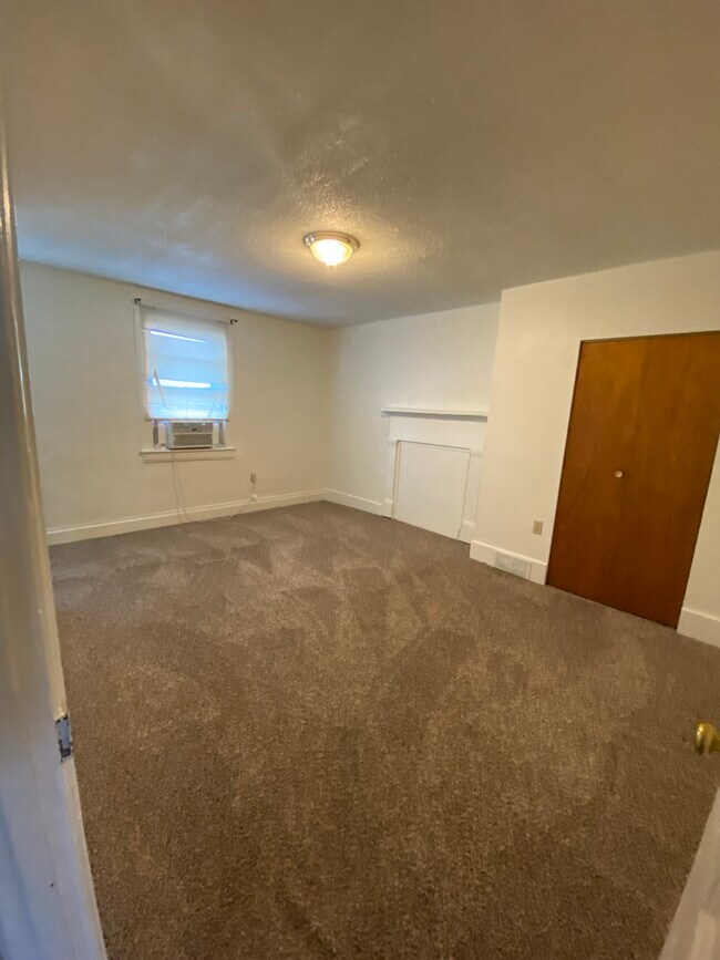 Photo - 2015 Jane St Unit 2015