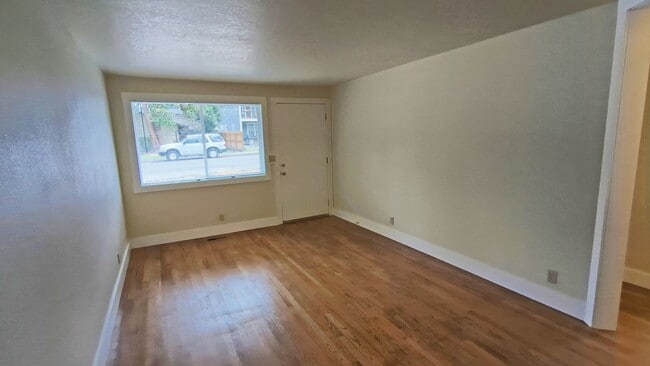 Photo - 2 bedroom 1 bath single level duplex