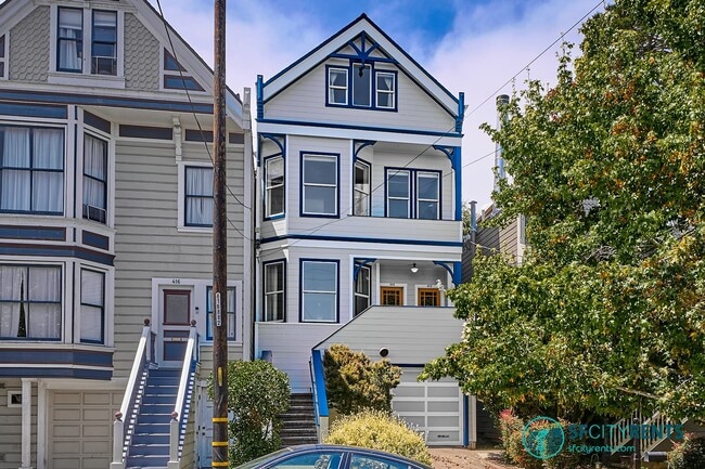 Building Photo - Noe Valley: Remodeled Top Floor Bi-Level Apartment w/ Views & Shared Yard Unit 412 Hoffman Ave. #2