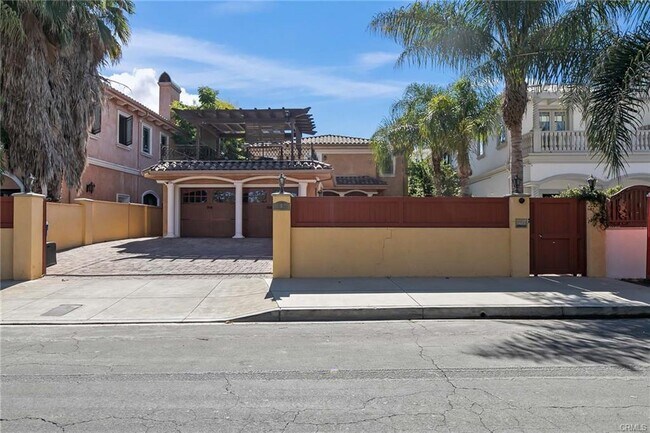 Photo - 15014 Valleyheart Dr