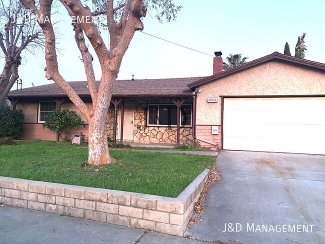 Building Photo - 10213 Strathmore Dr Rental