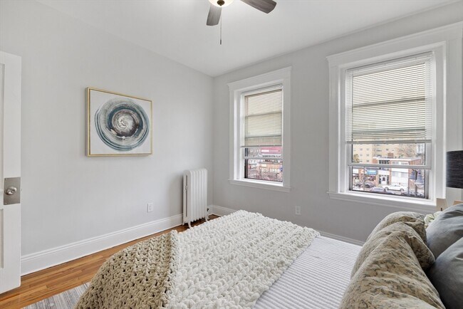 Photo - 1564 Commonwealth Ave Unit 1