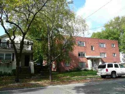 Photo - 640 E Johnson St Apartments