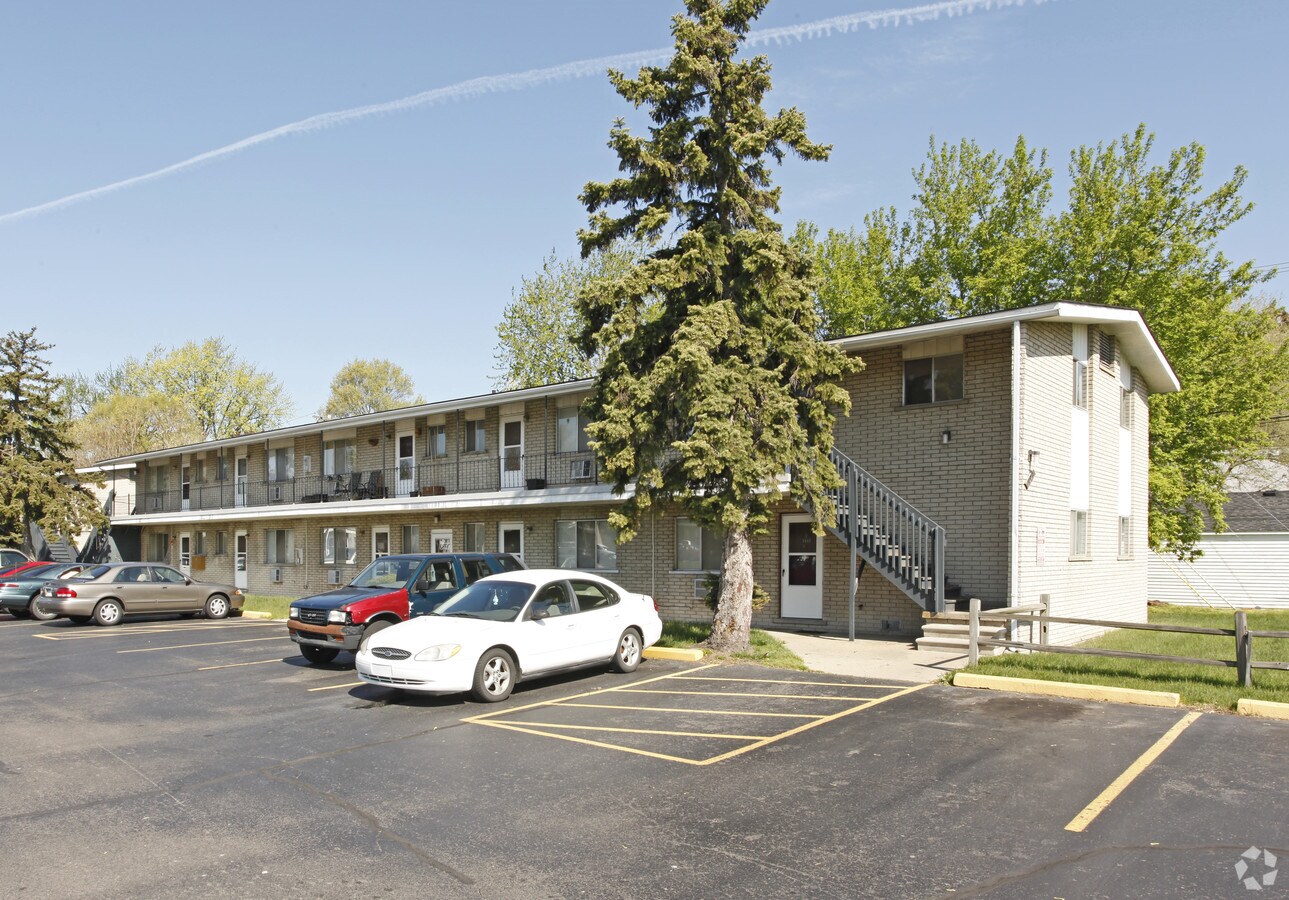 Van Howe Apartments - Van Howe Apartments