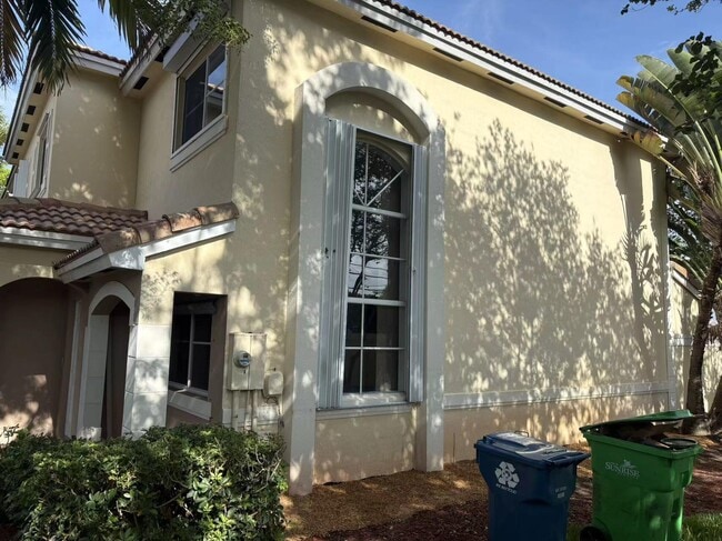 Photo - 11500 NW 33rd St