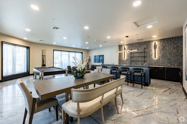 Community Room - Solare