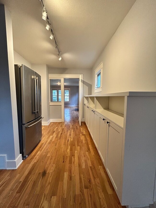 Pantry, Dining, 2nd Refigerator