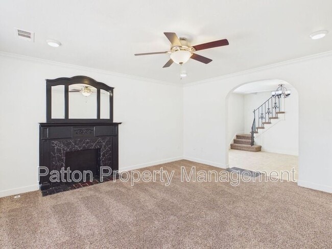Photo - 701 Sunset Terrace
