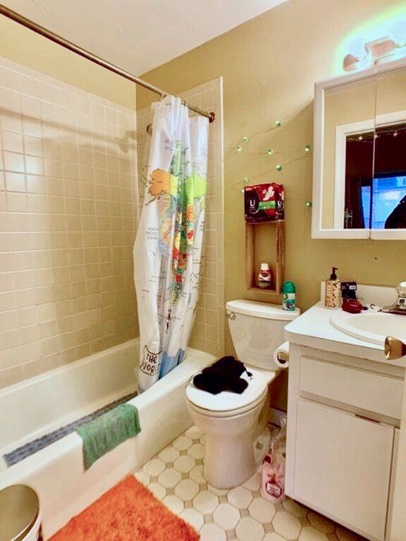 Photo - 28 Edgerly Rd Unit 2