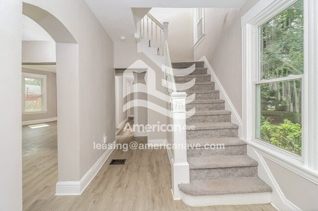 Photo - 1409 California Ave