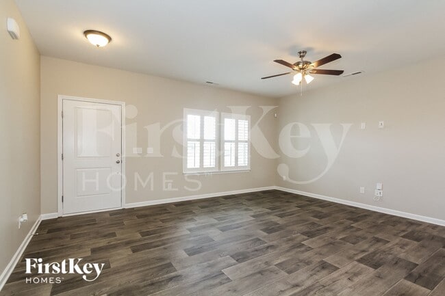 Photo - 406 Prosperous Path