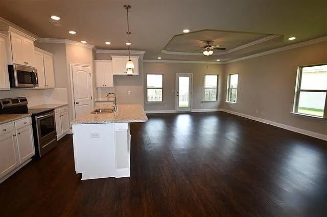 Photo - 331 River Rock Dr