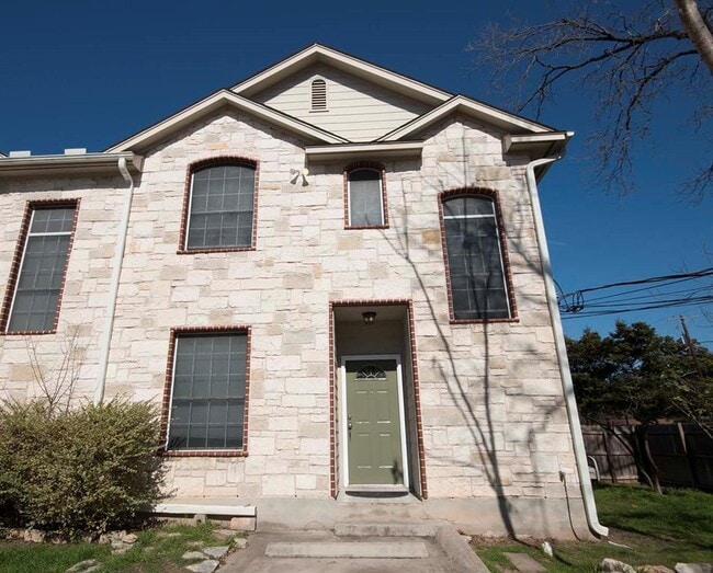 Building Photo - 600 Kawnee Dr Rental