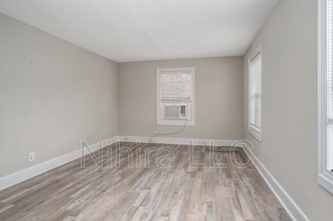 Photo - 814 Sunset Ave Unit Apt #1