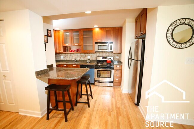 Photo - 6954 N Greenview Ave Unidad 510