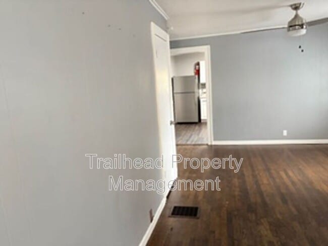 Photo - 2911 N Walnut St