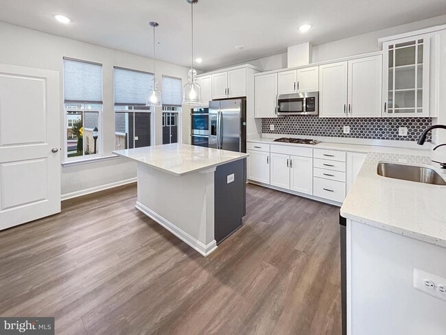 414 Matlock Ln