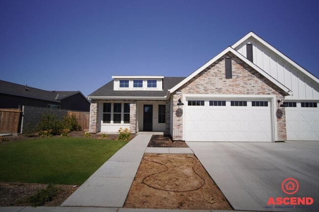 Building Photo - Newly Built Home with Solar in Gossamer Grove!